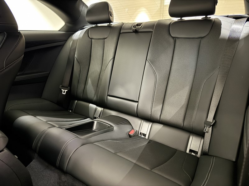  BMW 2 SERIES 220i M Sport 2dr Step Auto 5106418