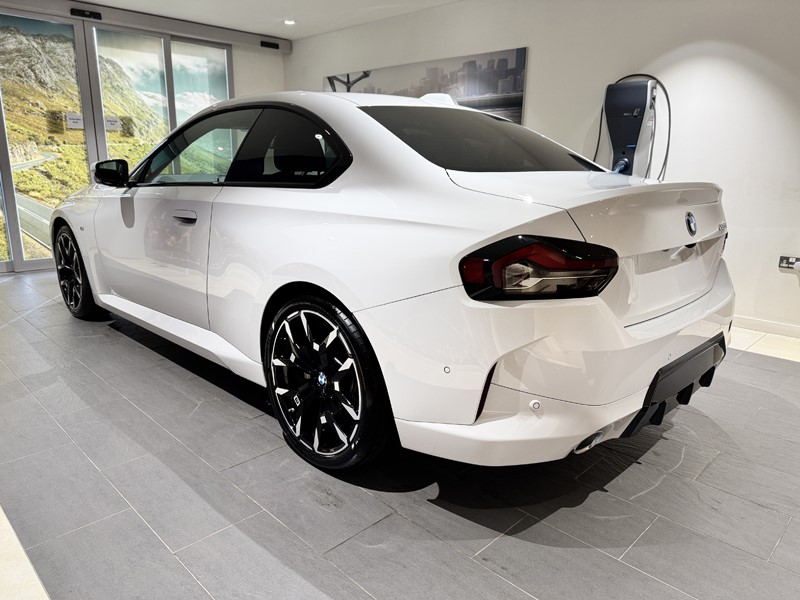  BMW 2 SERIES 220i M Sport 2dr Step Auto