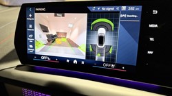 BMW 2 SERIES 220 M Sport 4dr Step Auto 5070942