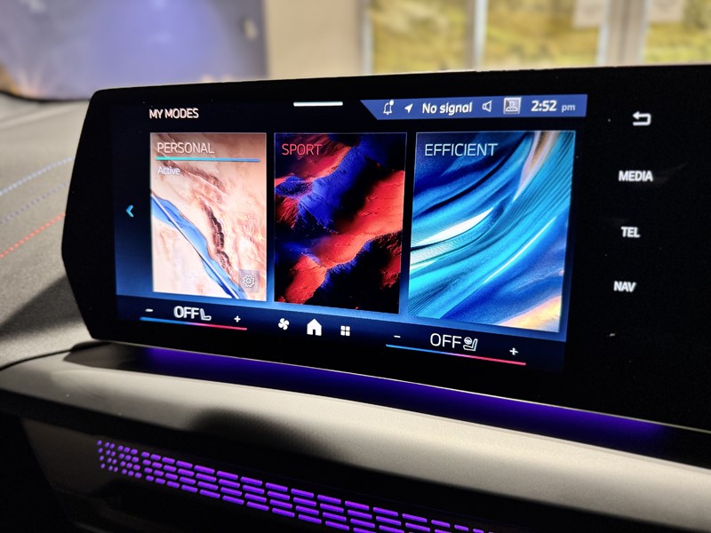  BMW 2 SERIES 220 M Sport 4dr Step Auto 5070943