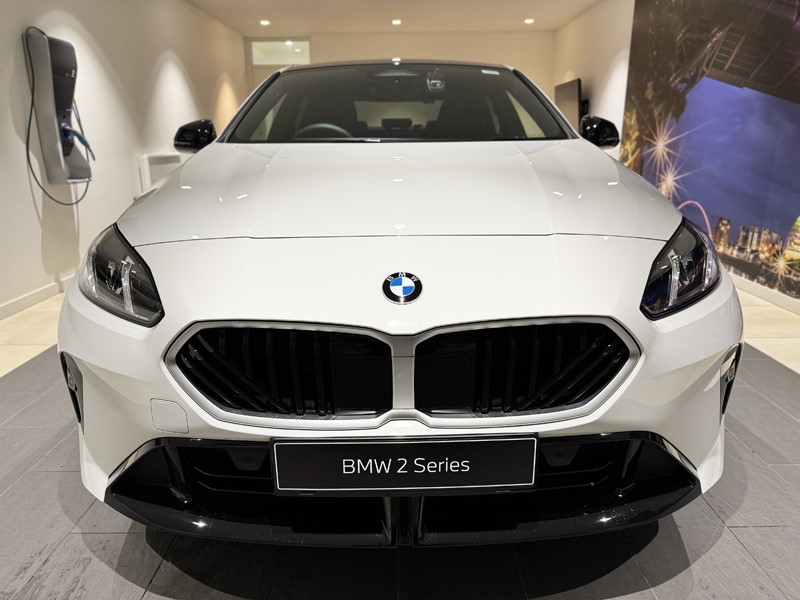  BMW 2 SERIES 220 M Sport 4dr Step Auto 5070936