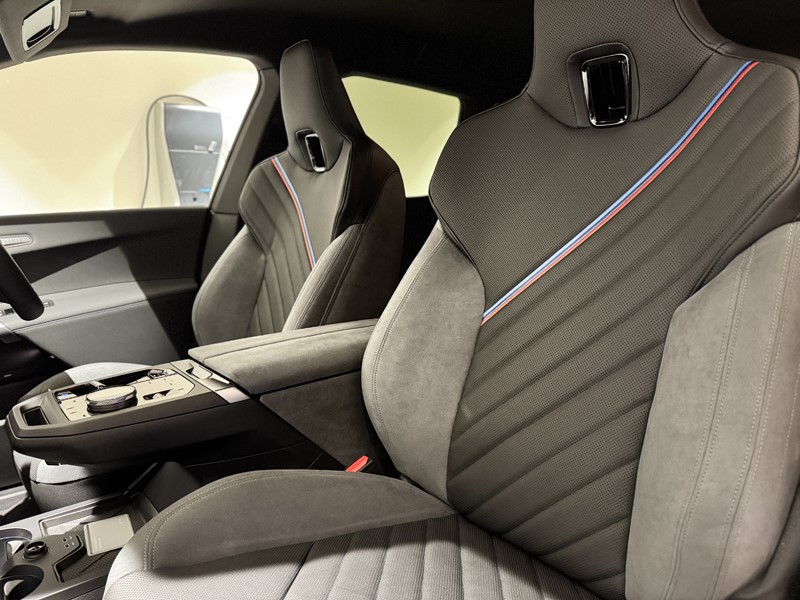  BMW iX 300kW xDrive45 M Sport 101kWh 5dr Auto 5085719