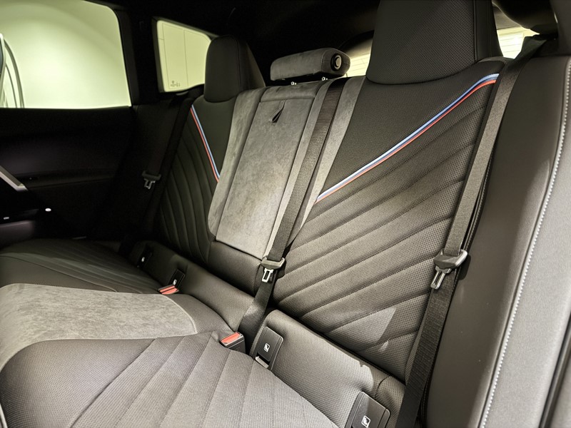  BMW iX 300kW xDrive45 M Sport 101kWh 5dr Auto 5085720