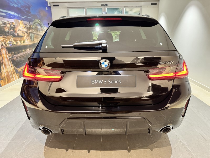  BMW 3 SERIES 320i M Sport 5dr Step Auto [Pro Pack] 5086521