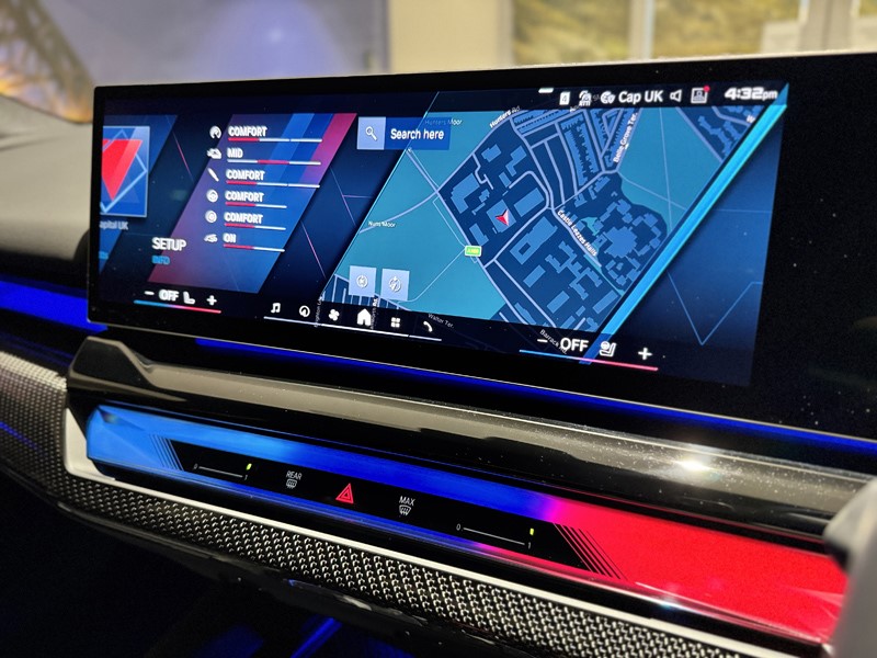  BMW M5 4dr DCT 5076931