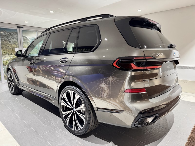  BMW X7 xDrive40d MHT M Sport 5dr Step Auto