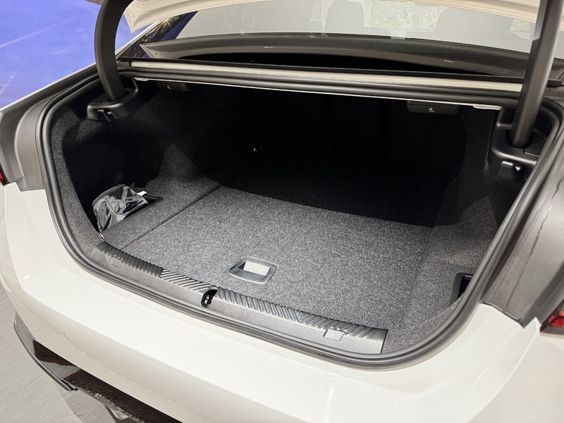  BMW I5 250kW eDrive40 M Sport Pro 84kWh 4dr Auto 5100403