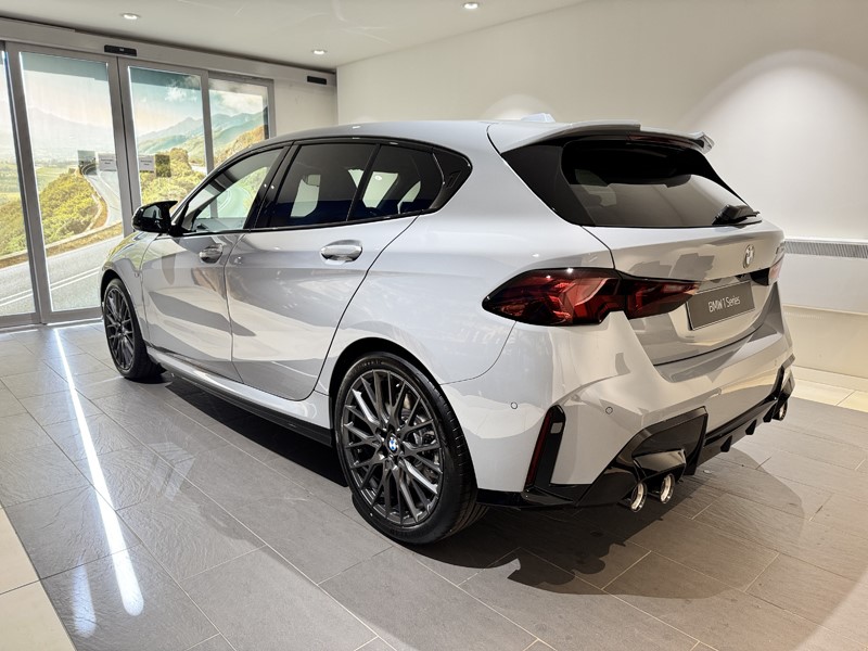  BMW 1 SERIES M135 xDrive 5dr Step Auto
