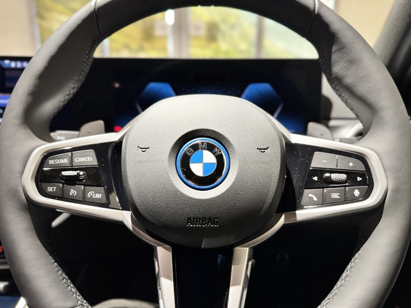  BMW 3 SERIES 330e 22.3 kWh M Sport 5dr Step Auto [Pro Pack] 5352290