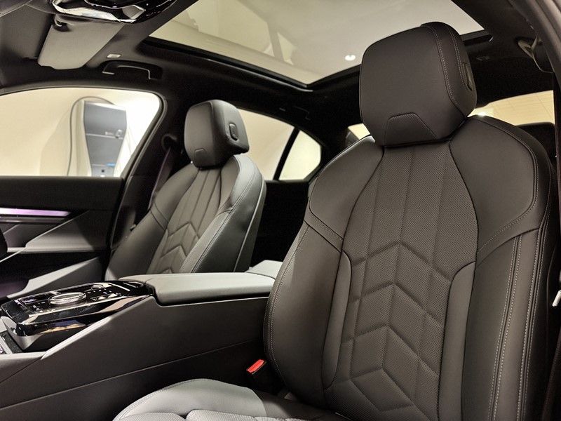  BMW I5 442kW M60 xDrive 84kWh 4dr Auto 5160593