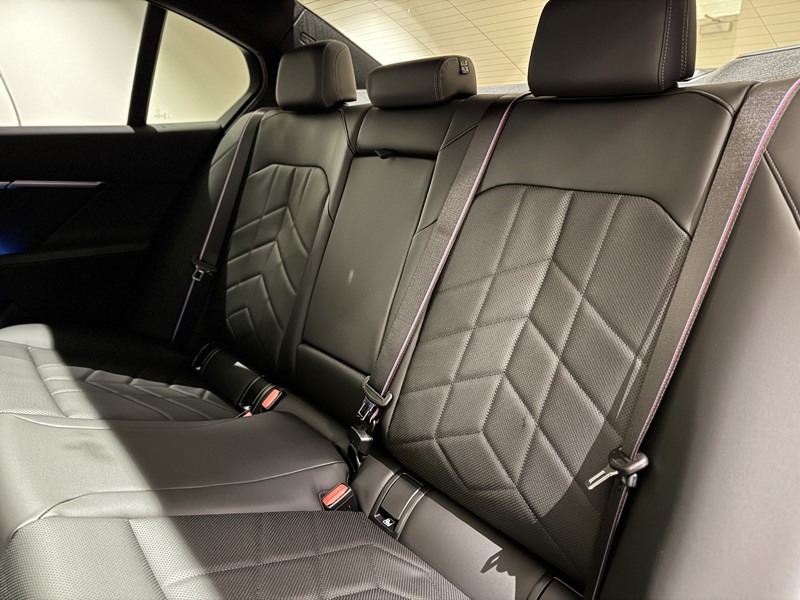  BMW I5 442kW M60 xDrive 84kWh 4dr Auto 5160594