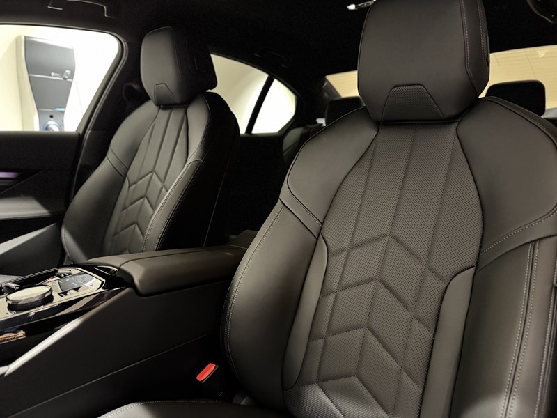  BMW 5 SERIES 530e M Sport 4dr Auto 5226920