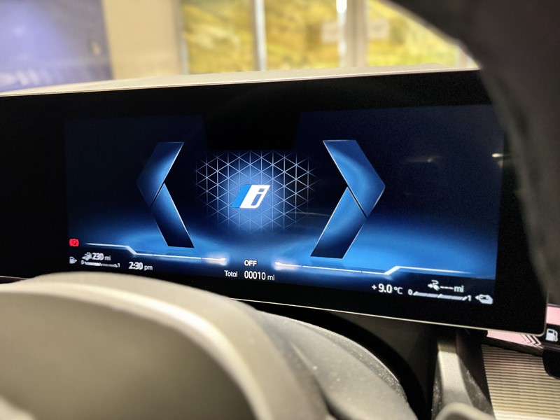  BMW 5 SERIES 530e M Sport 4dr Auto 5226918