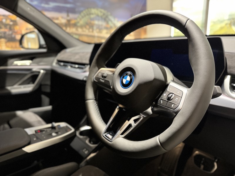  BMW iX2 150kW eDrive20 M Sport 65kWh 5dr Auto 5196962