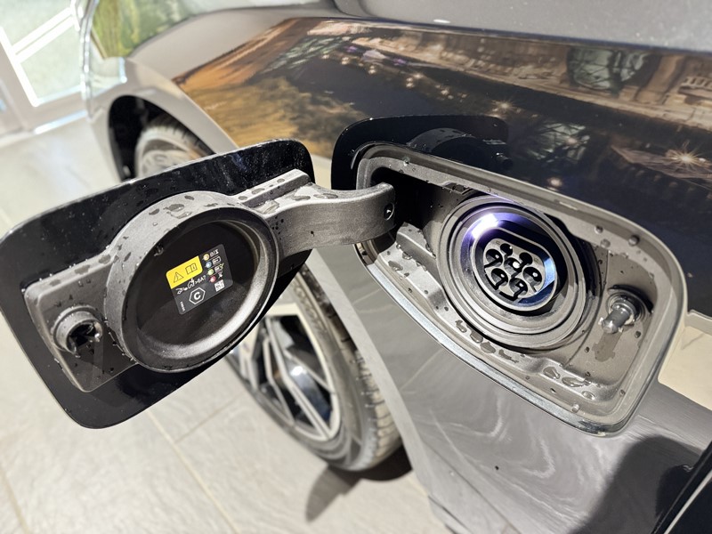  BMW 5 SERIES 530e M Sport 4dr Auto 5327553