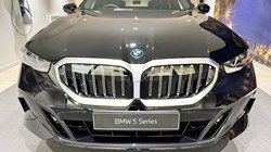BMW 5 SERIES 530e M Sport 5dr Auto 5570263