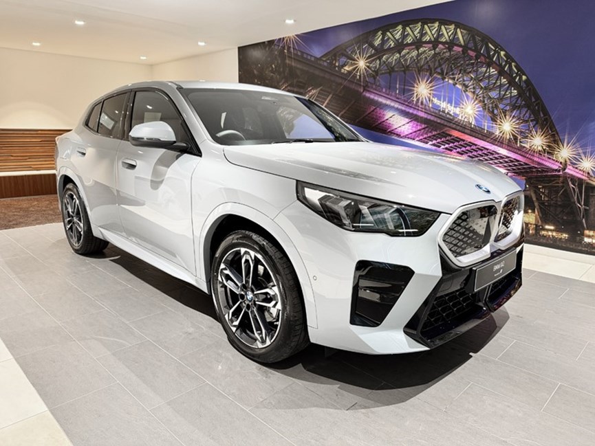 BMW iX2