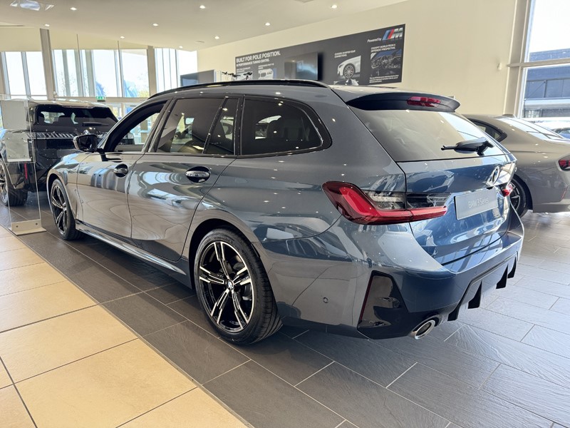  BMW 3 SERIES 320i M Sport 5dr Step Auto