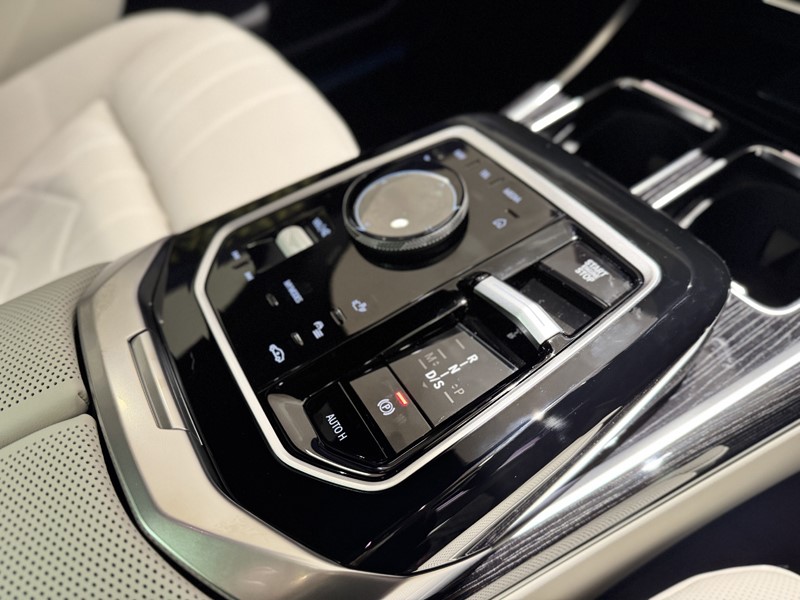  BMW 7 SERIES 750e xDrive M Sport 4dr Auto 5212587