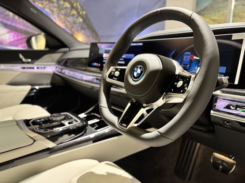  BMW 7 SERIES 750e xDrive M Sport 4dr Auto 5212583