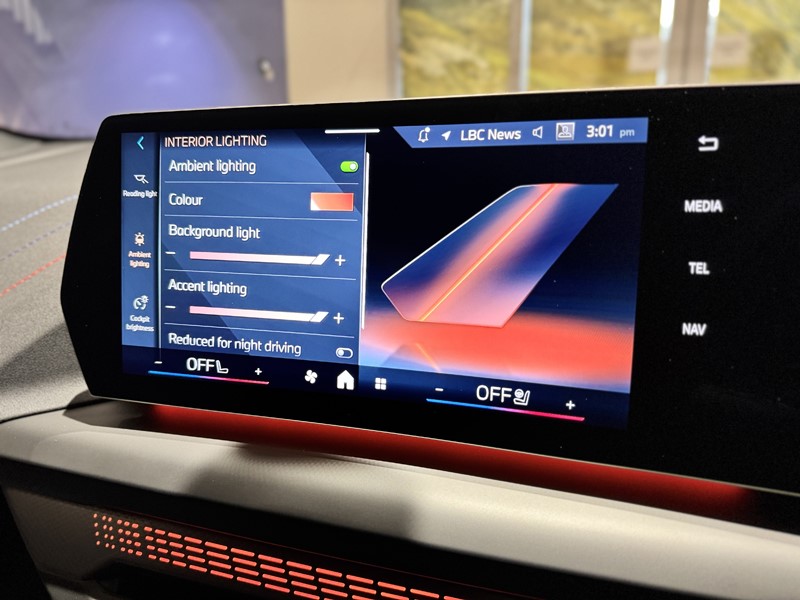  BMW 2 SERIES 220 M Sport 4dr Step Auto 5227010