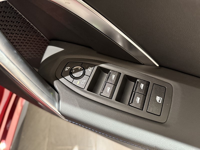  BMW iX1 150kW eDrive20 M Sport 65kWh 5dr Auto 5297683