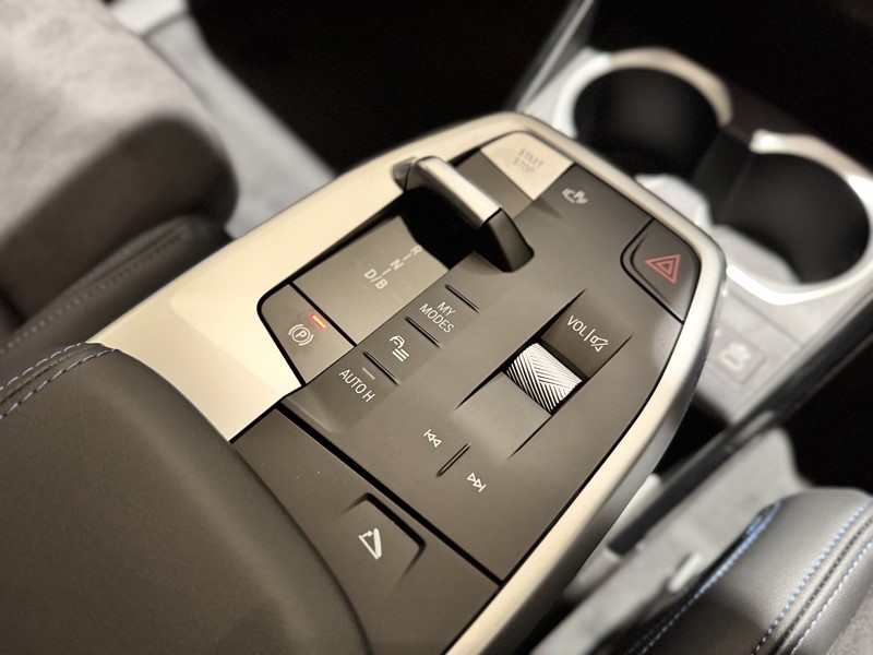  BMW iX1 150kW eDrive20 M Sport 65kWh 5dr Auto 5297676