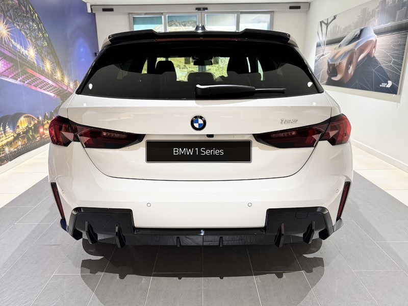  BMW 1 SERIES 123 xDrive M Sport 5dr Step Auto [Pro Pack] 5252682