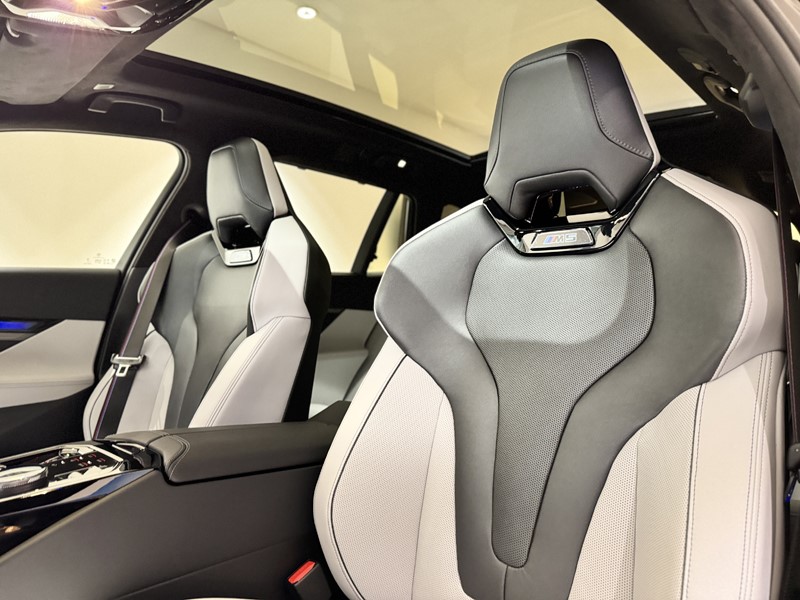  BMW M5 5dr DCT 5312240