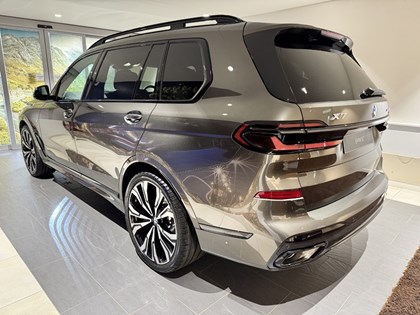 BMW X7 xDrive40d MHT M Sport 5dr Step Auto