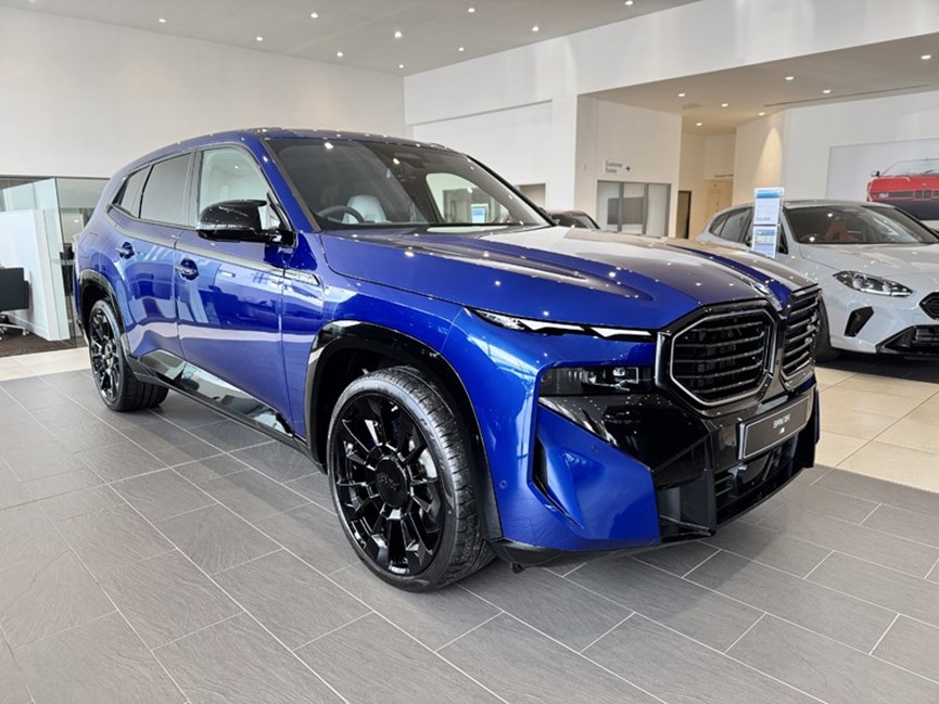 BMW XM