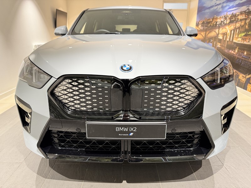  BMW iX2 230kW xDrive30 Shadow Edition 65kWh 5dr Auto 5397341