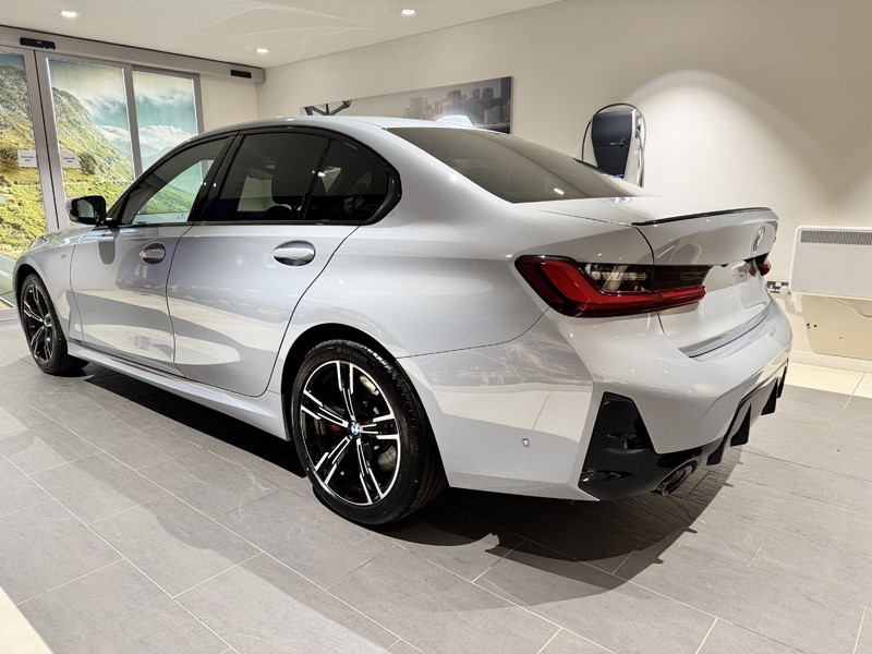  BMW 3 SERIES 320i M Sport 4dr Step Auto [Pro Pack]