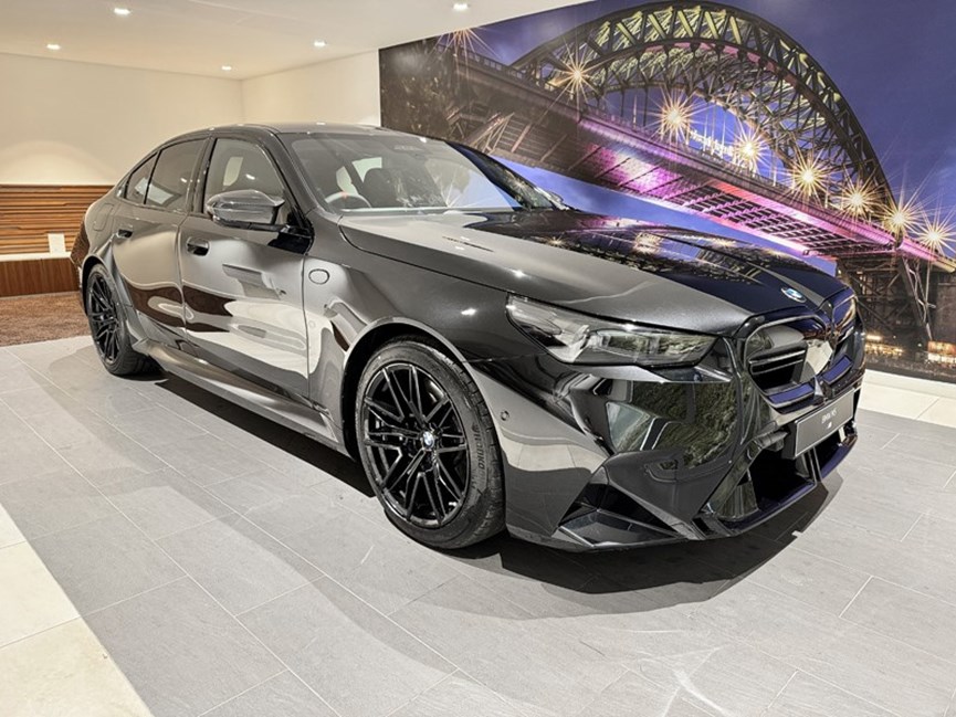 BMW M5