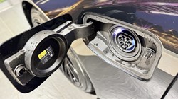 BMW M5 4dr DCT 5453504