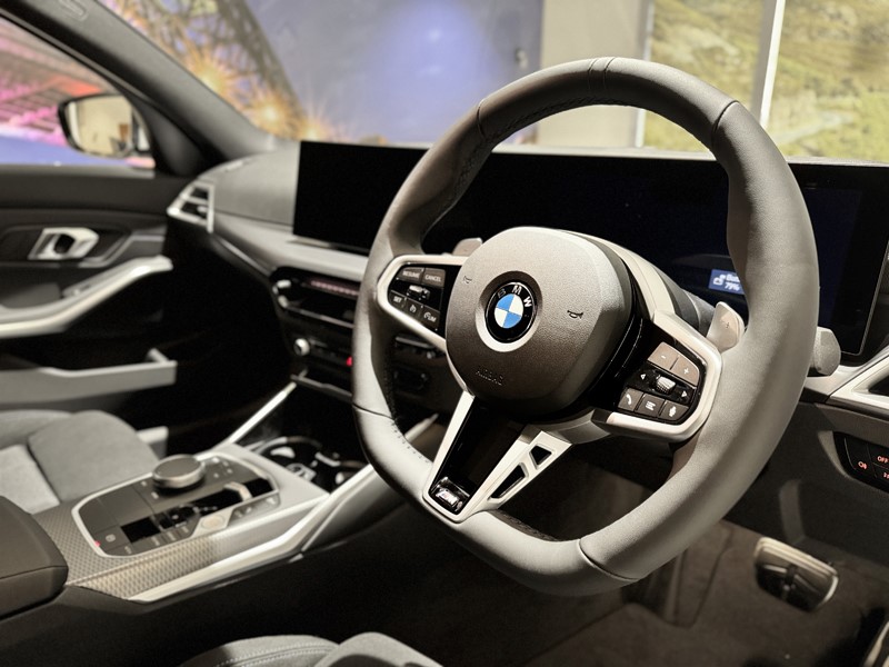  BMW 3 SERIES 320i M Sport 5dr Step Auto 5463516