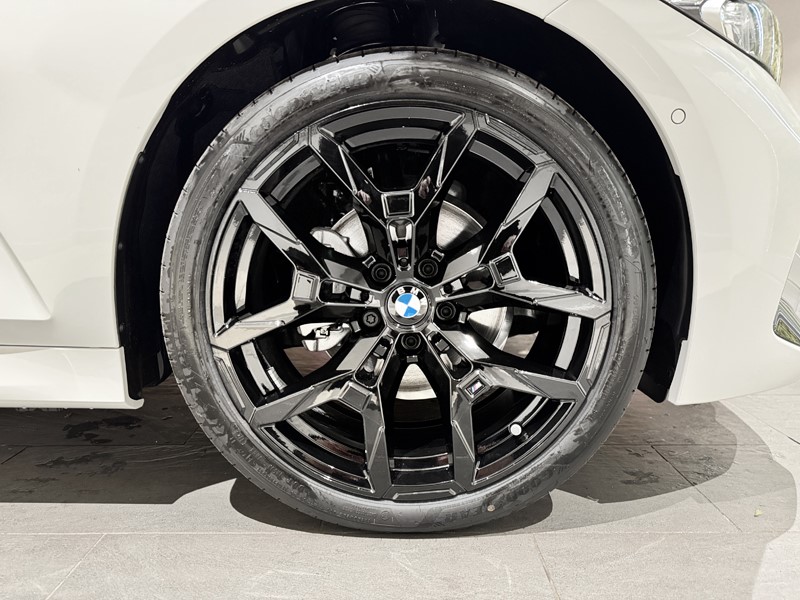  BMW 3 SERIES 320i M Sport 5dr Step Auto 5463523