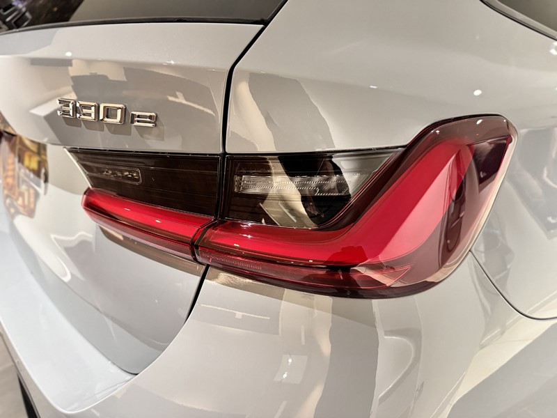  BMW 3 SERIES 330e 22.3 kWh M Sport 5dr Step Auto [Tech Pack] 5472739
