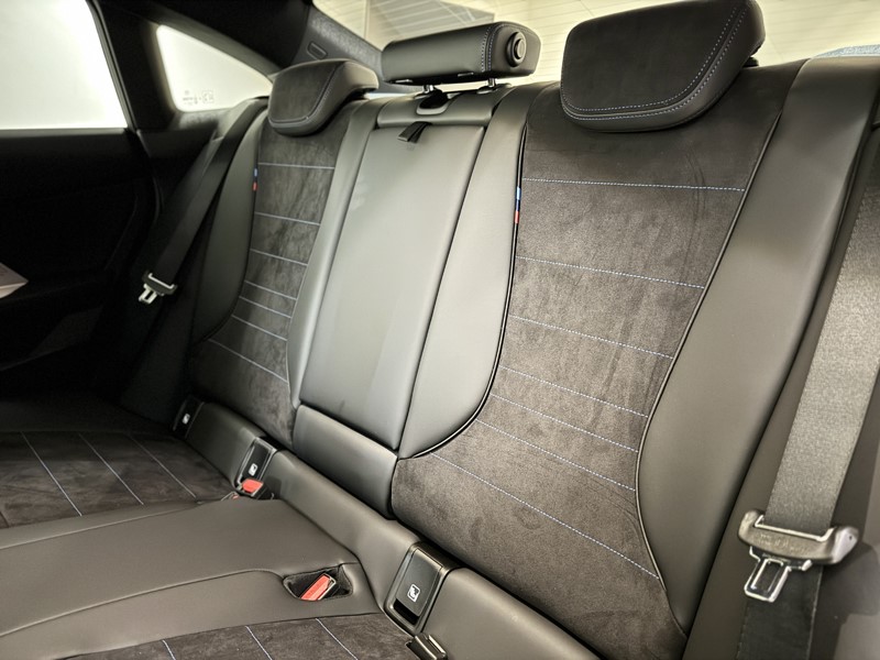  BMW 2 SERIES 220 M Sport 4dr Step Auto 5513091
