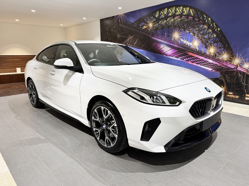 BMW 2 SERIES