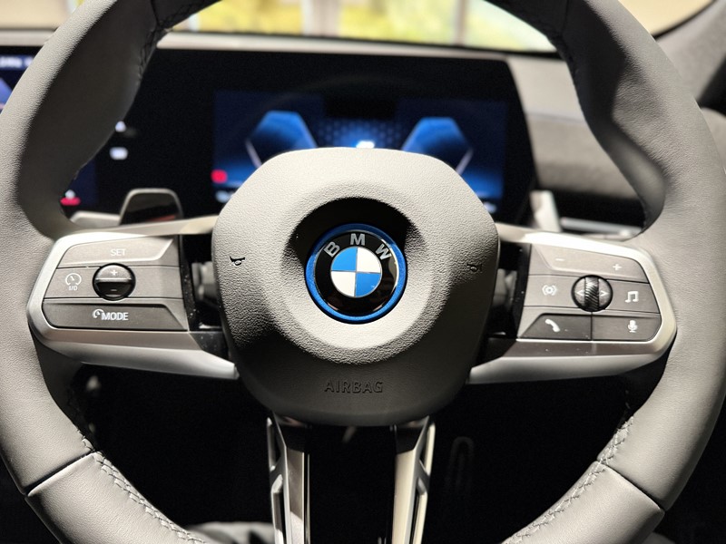  BMW iX1 230kW xDrive30 Shadow Edition 65kWh 5dr Auto 5525048