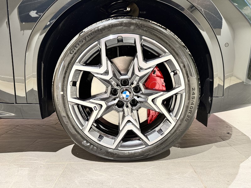  BMW iX2 150kW eDrive20 Shadow Edition 65kWh 5dr Auto 5586726