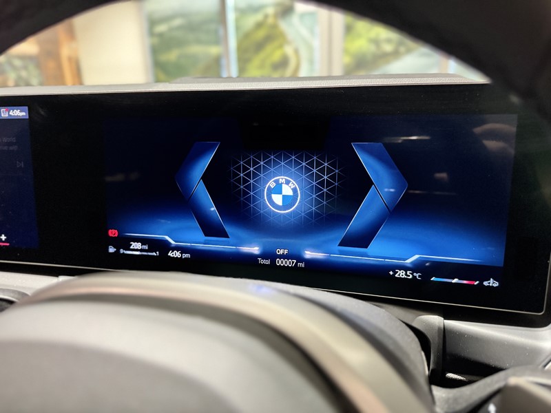  BMW 2 SERIES 220i M Sport 2dr Step Auto 5615636
