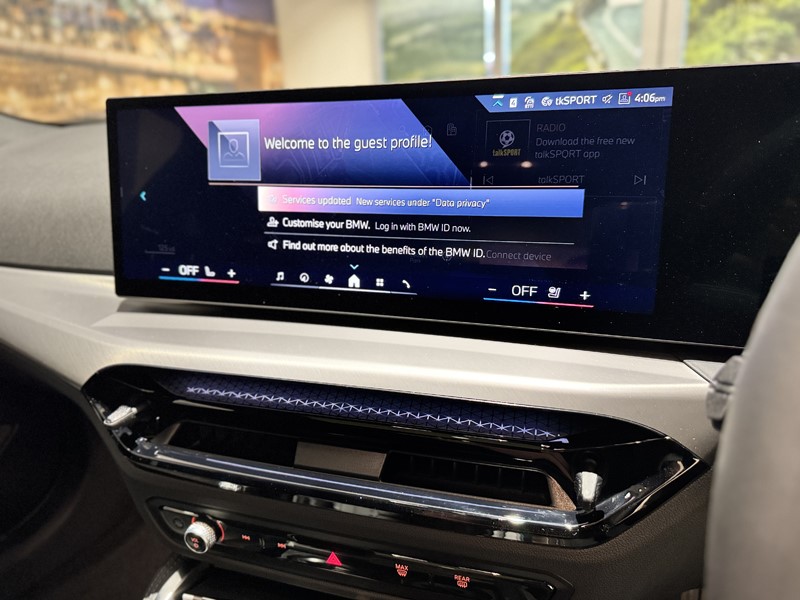  BMW 2 SERIES 220i M Sport 2dr Step Auto 5615635