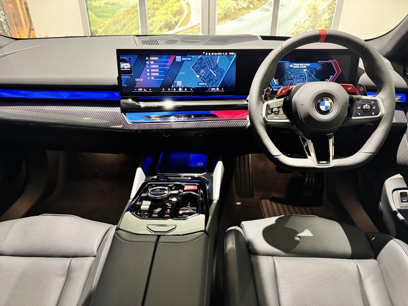 BMW M5 4dr DCT 5604261