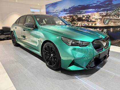 BMW M5 4dr DCT
