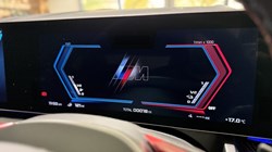 BMW M5 4dr DCT 5604265