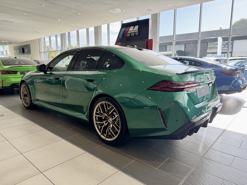 BMW M5