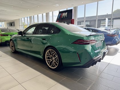 BMW M5 4dr DCT