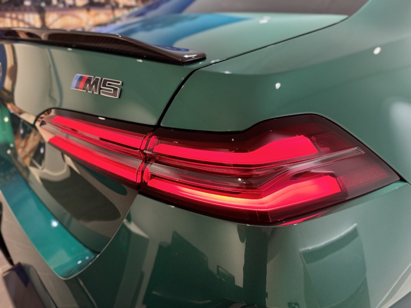  BMW M5 4dr DCT 5604282